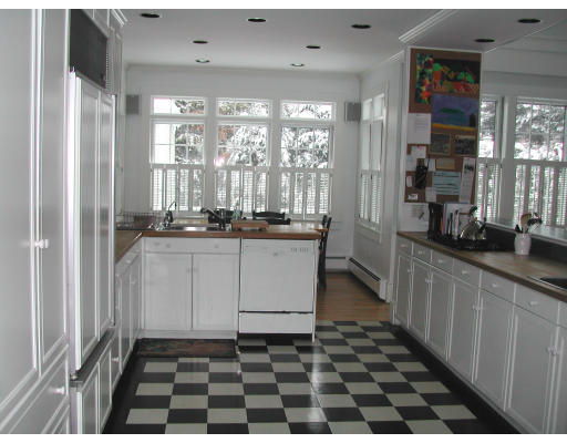 188 Grove Street Wellesley, MA 02482 - Photo 8 of 15