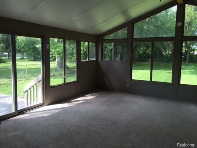 1230 Adams Road Burton, MI 48509 - Photo 12 of 31 adams17.jpg