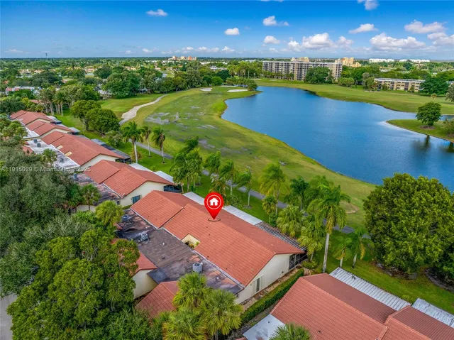 $476,000 | 16175 Laurel Drive, Unit 27, Weston, FL 33326