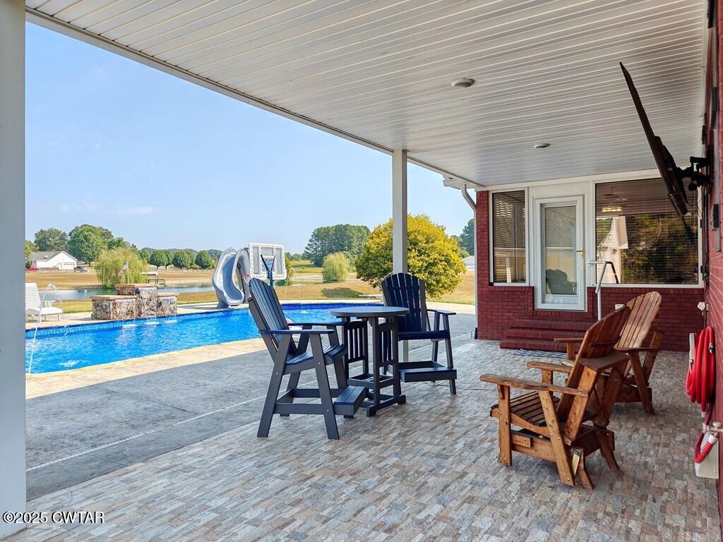 2345 East Grove Road Gleason, TN 38229 - Photo 36 of 44 a view of a dining room with furniture and window