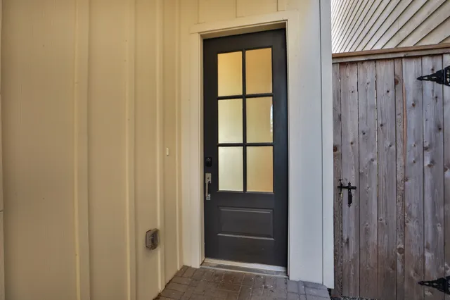 $2,800 | 1626 Northwood Street, Houston, TX 77009