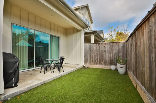 $2,800 | 1626 Northwood Street, Houston, TX 77009