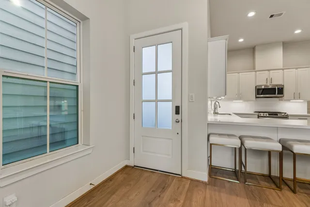 $2,800 | 1626 Northwood Street, Houston, TX 77009