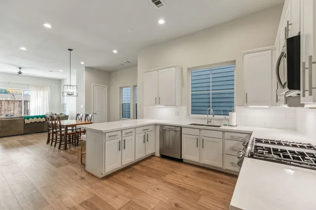 $2,800 | 1626 Northwood Street, Houston, TX 77009