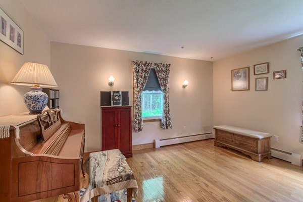 73 Justice Hill Road Sterling, MA 01564 - Photo 16 of 30 Gallery Image 16