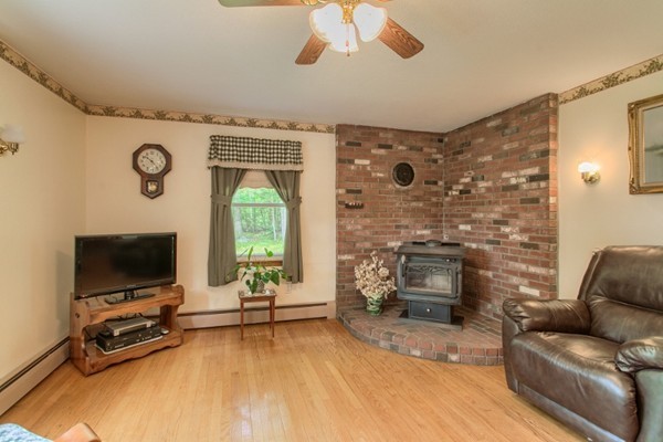 73 Justice Hill Road Sterling, MA 01564 - Photo 8 of 30 Gallery Image 8