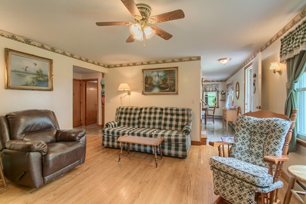 73 Justice Hill Road Sterling, MA 01564 - Photo 10 of 30 Gallery Image 10