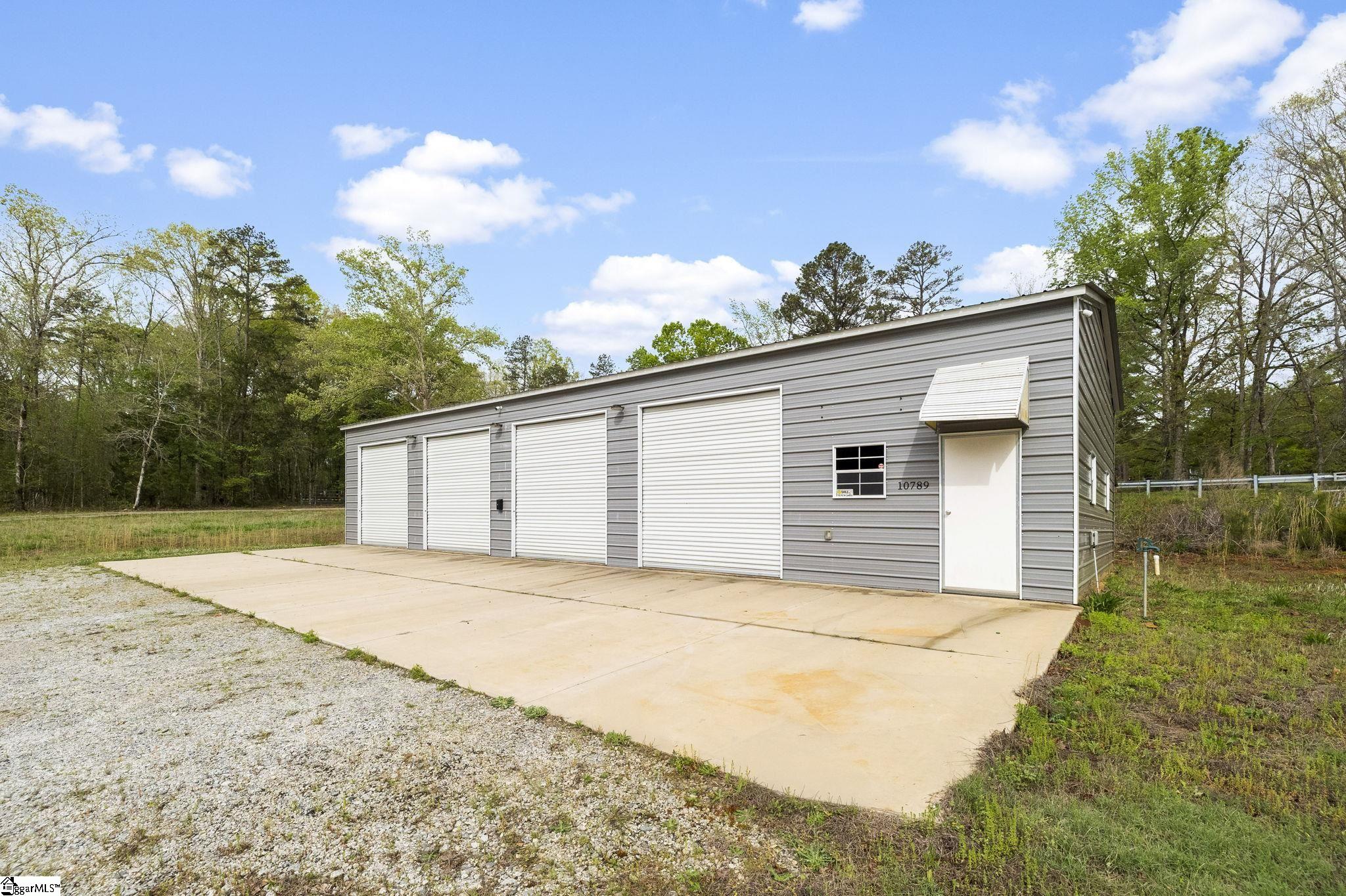 10795 Highway 252 Ware Shoals, SC 29692 - Photo 11 of 28