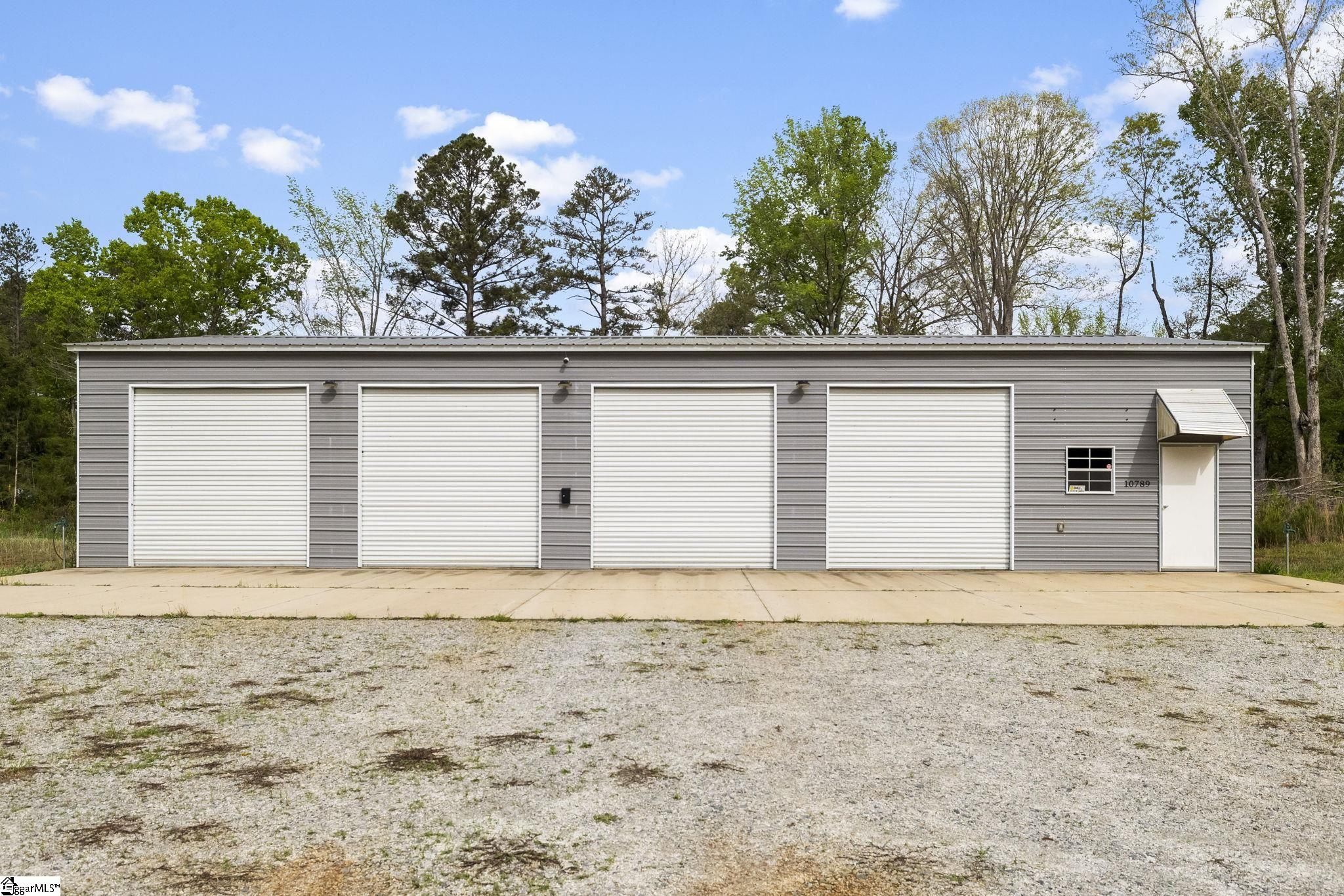 10795 Highway 252 Ware Shoals, SC 29692 - Photo 9 of 28