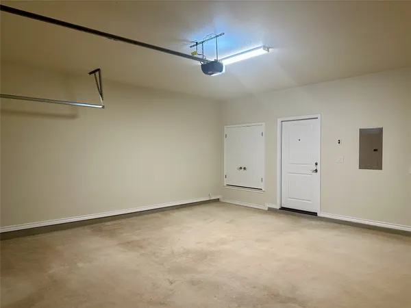 $1,800 | 515 War Admiral Drive, Unit A, Jarrell, TX 76537