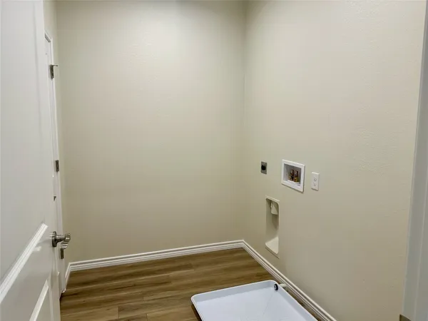 $1,800 | 515 War Admiral Drive, Unit A, Jarrell, TX 76537