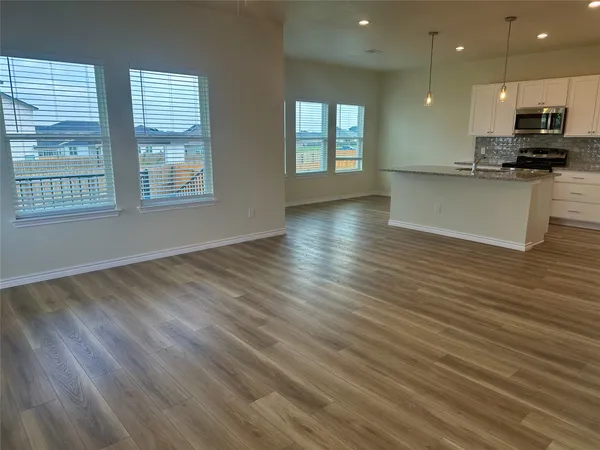 $1,800 | 515 War Admiral Drive, Unit A, Jarrell, TX 76537