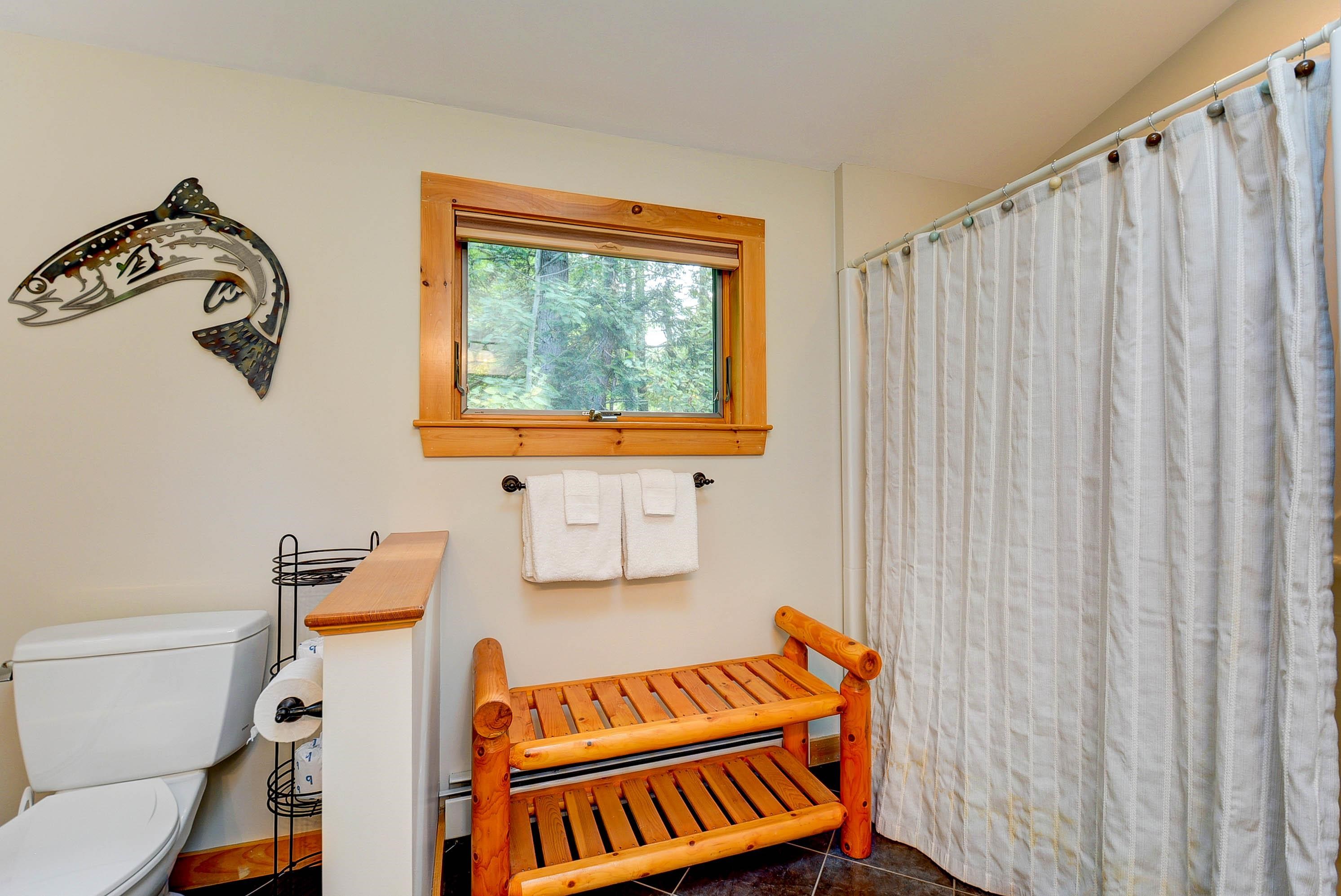 29 Falcon Loop Bartlett, NH 03812 - Photo 23 of 42