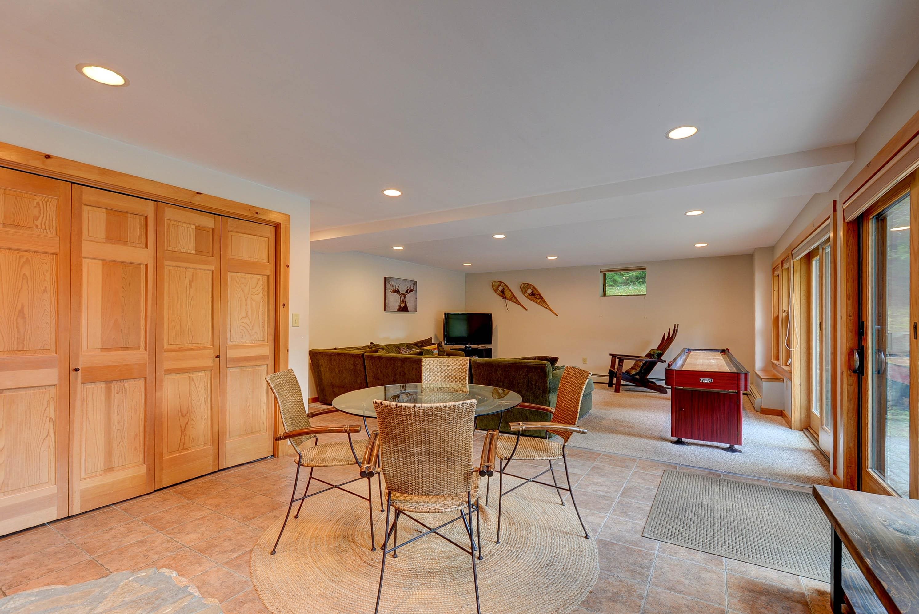 29 Falcon Loop Bartlett, NH 03812 - Photo 27 of 42