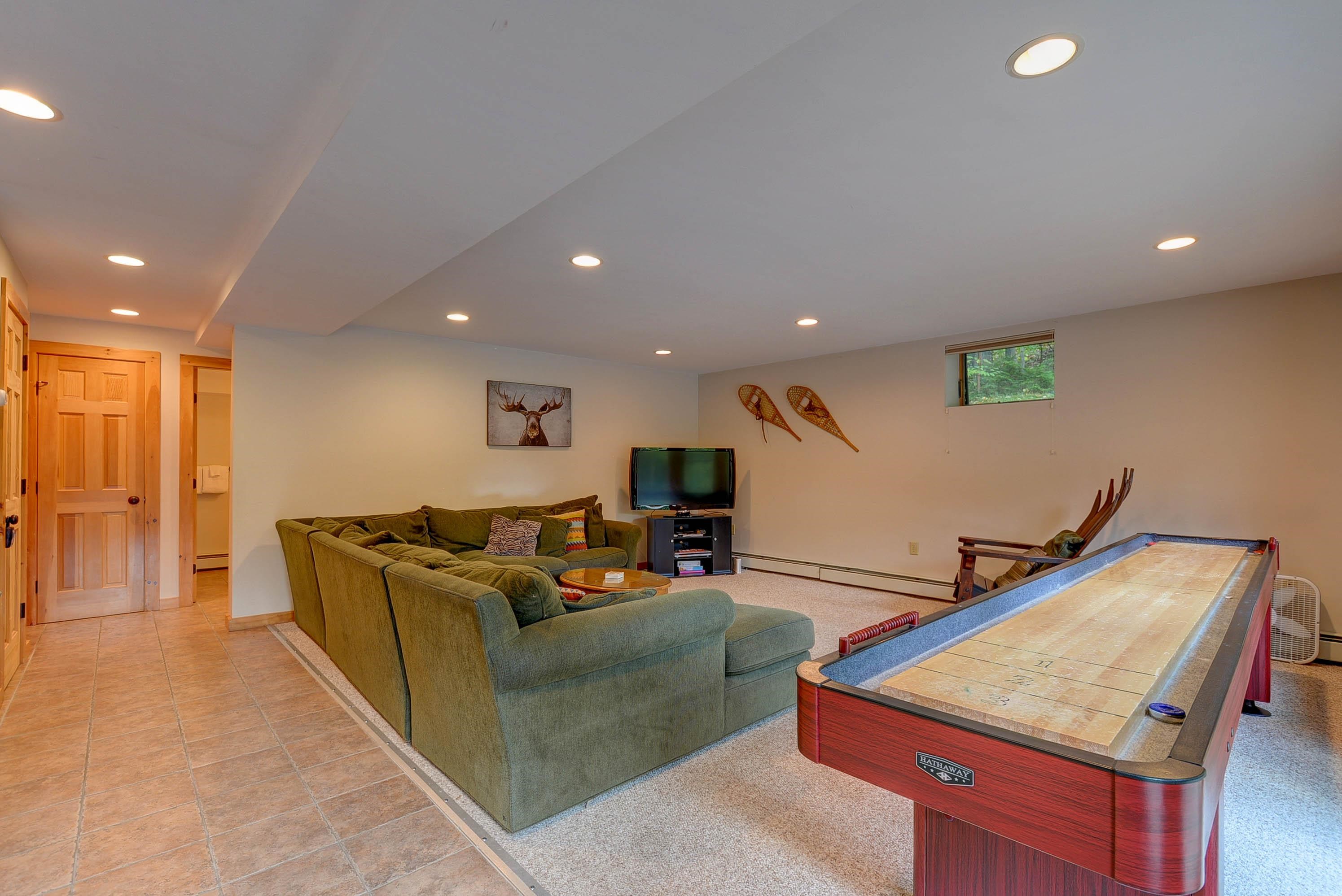 29 Falcon Loop Bartlett, NH 03812 - Photo 28 of 42