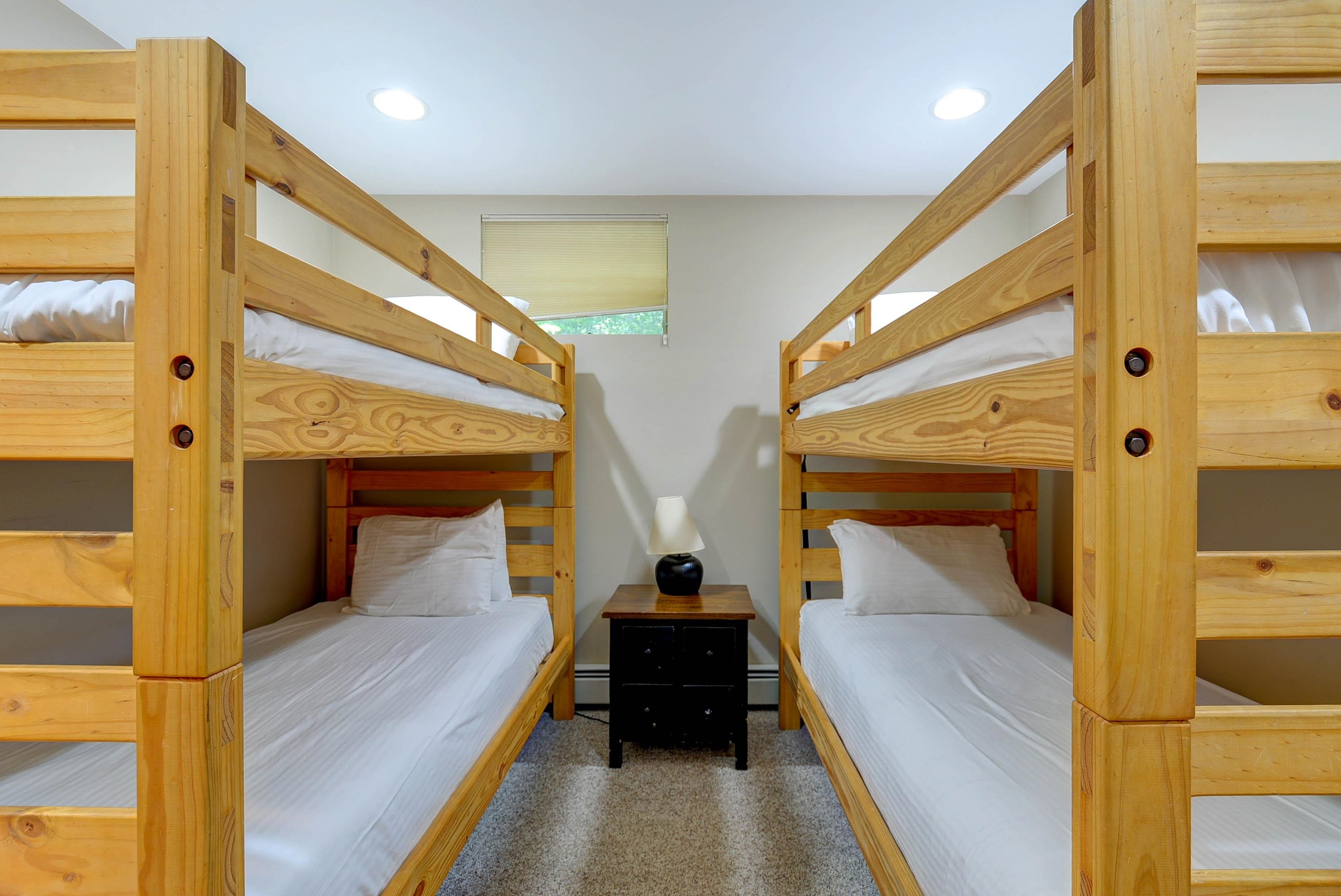 29 Falcon Loop Bartlett, NH 03812 - Photo 34 of 42