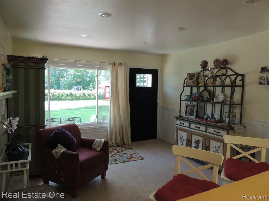 1848 June Avenue Rochester Hills, MI 48309 - Photo 21 of 28