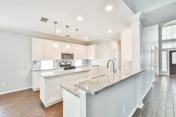 $2,895 | 18802 Half Volley Circle, Humble, TX 77346