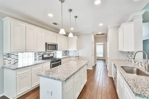 $2,895 | 18802 Half Volley Circle, Humble, TX 77346