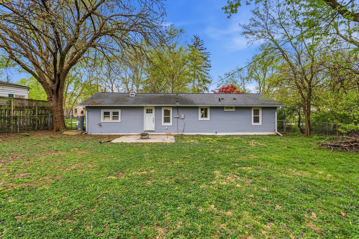 204 Flora Drive Champaign, IL 61821 - Photo 23 of 26