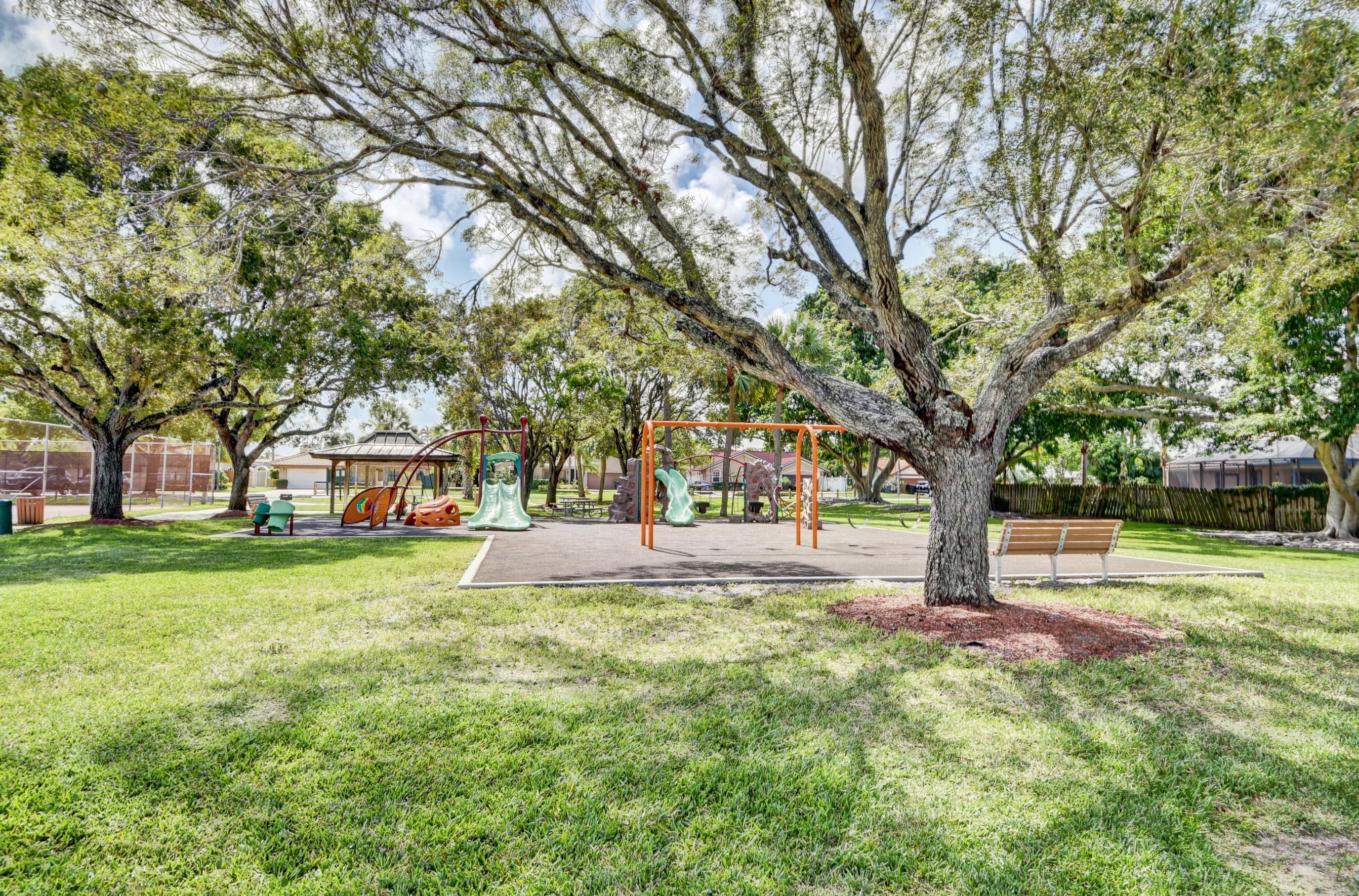 7903 West Country Club Boulevard Boca Raton, FL 33487 - Photo 31 of 32 Community Play Area