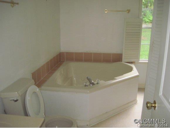 102 Ashlyn Lane Tryon, NC 28782 - Photo 7 of 7 Gallery Image 7