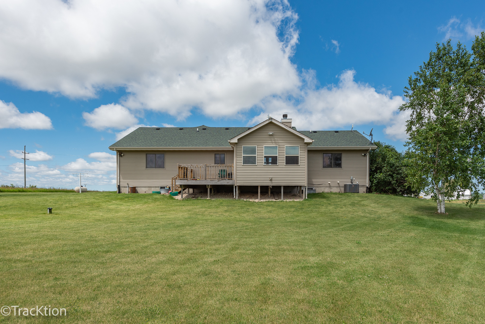 894 Moffet Road Paw Paw, IL 61353 - Photo 25 of 31 a front view of a house with garden