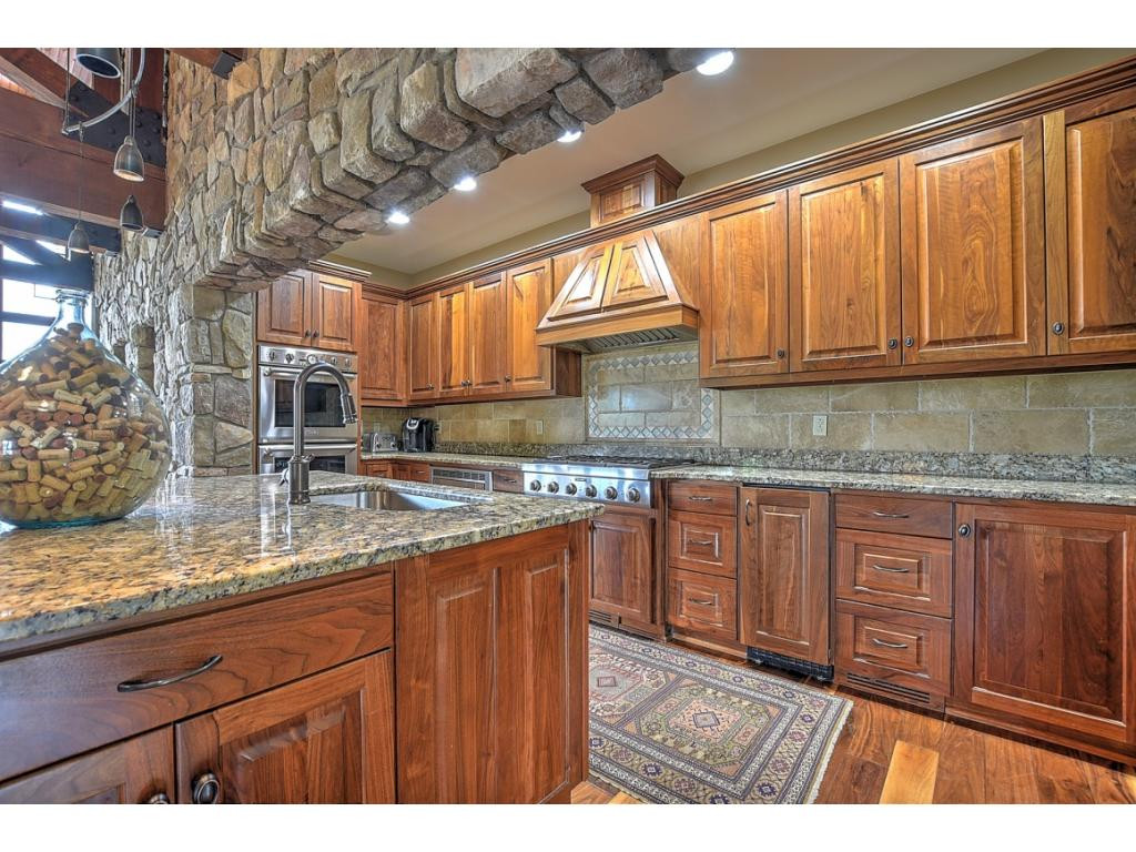391 Summer Sound Road Piney Flats, TN 37686 - Photo 8 of 36 Photo 8
