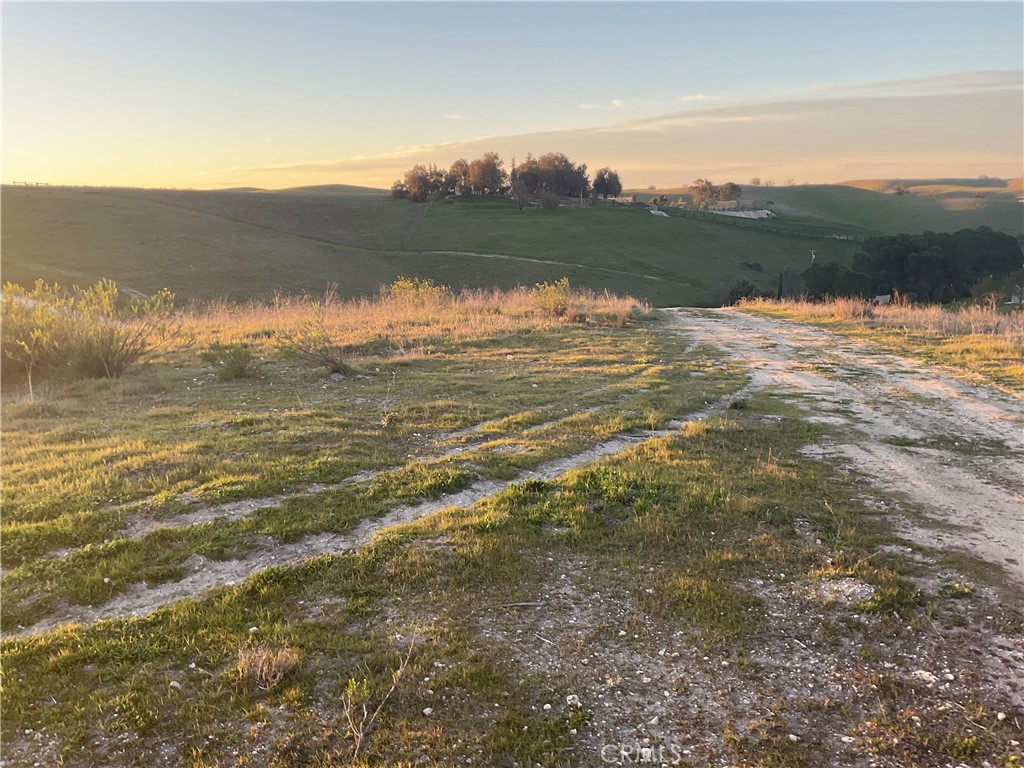 13 Sunburst Road Paso Robles, CA 93446 - Photo 9 of 19
