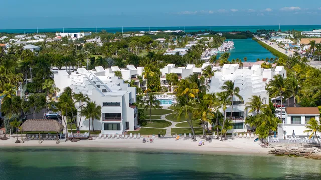 a view of building with yard