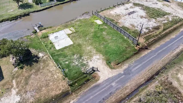 a view of a garden with an outdoor space