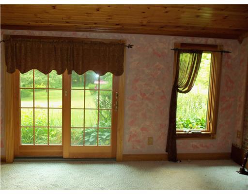 1956 High Hill Road Pulaski, PA 16143 - Photo 17 of 18 Family Room.