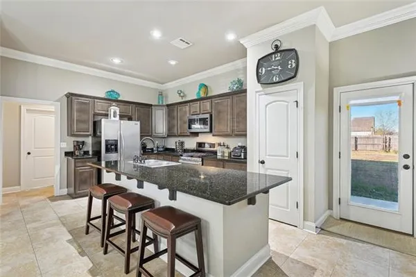 $2,300 | 28117 Loiret Court, Ponchatoula, LA 70454