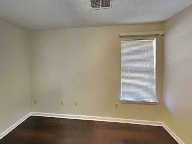 $1,595 | 1103 Cambrain Drive, Memphis, TN 38134