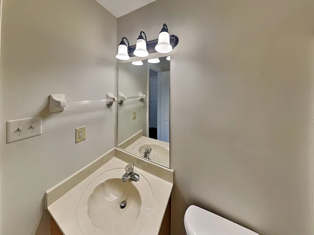 $1,595 | 1103 Cambrain Drive, Memphis, TN 38134