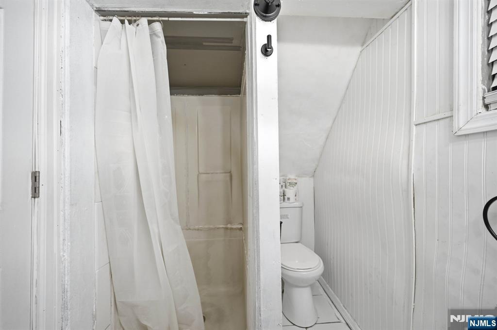 57 Ryle Avenue Paterson, NJ 07522 - Photo 11 of 49 Gallery Image 11