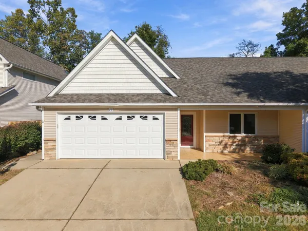 $360,000 | 29 Beekeeper Trail, Swannanoa, NC 28778