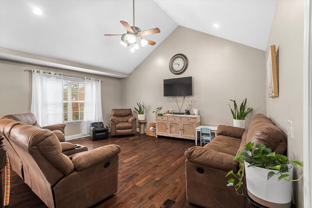 233 Bell Loop Chatsworth, GA 30705 - Photo 16 of 36 Gallery Image 16