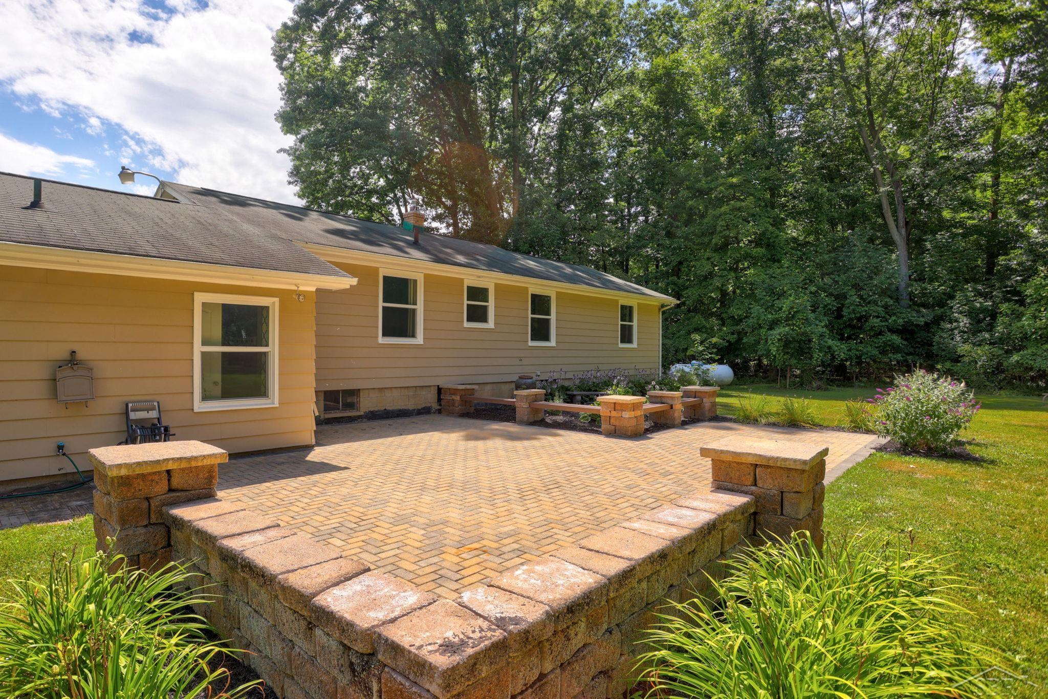 12518 Scott Road Freeland, MI 48623 - Photo 36 of 54