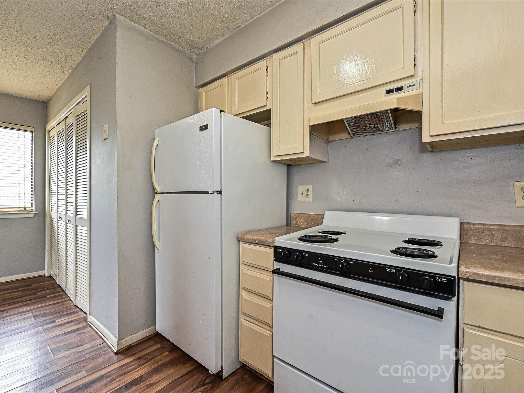 6148 Heath Ridge Court, Unit A Charlotte, NC 28210 - Photo 10 of 22