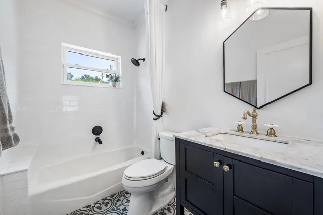 $1,099,000 | 12908 Calais Circle, Palm Beach Gardens, FL 33410