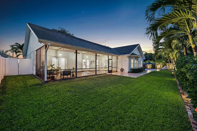 $1,099,000 | 12908 Calais Circle, Palm Beach Gardens, FL 33410