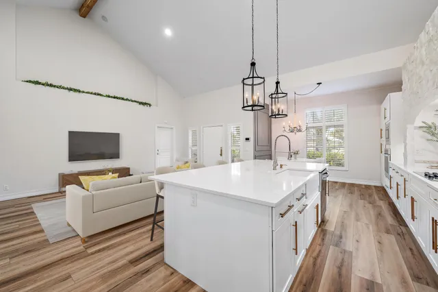 $1,099,000 | 12908 Calais Circle, Palm Beach Gardens, FL 33410