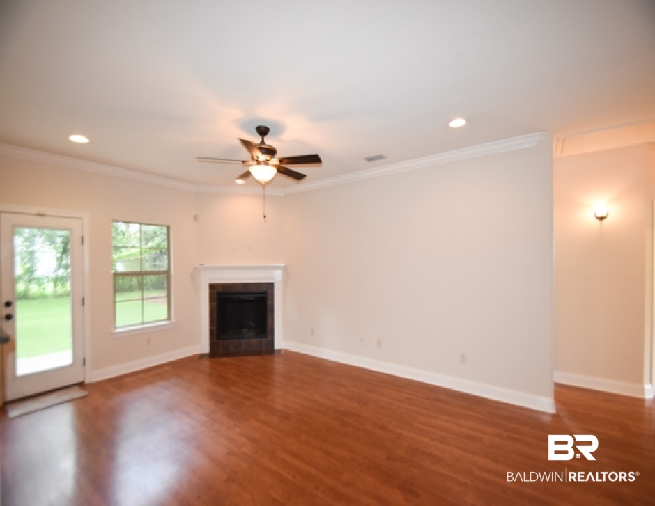 163 Stephens Street Mobile, AL 36606 - Photo 5 of 10