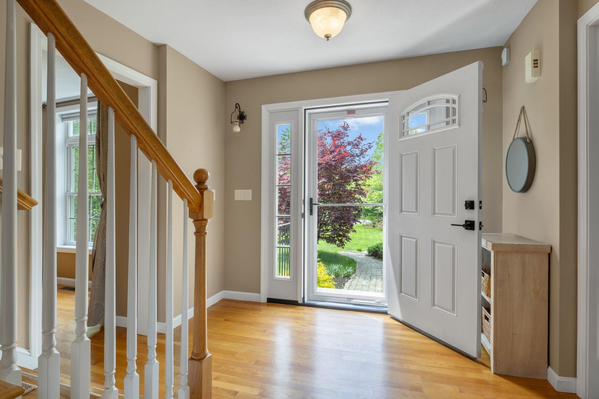 212 Oak Hill Road Barrington, NH 03825 - Photo 3 of 55