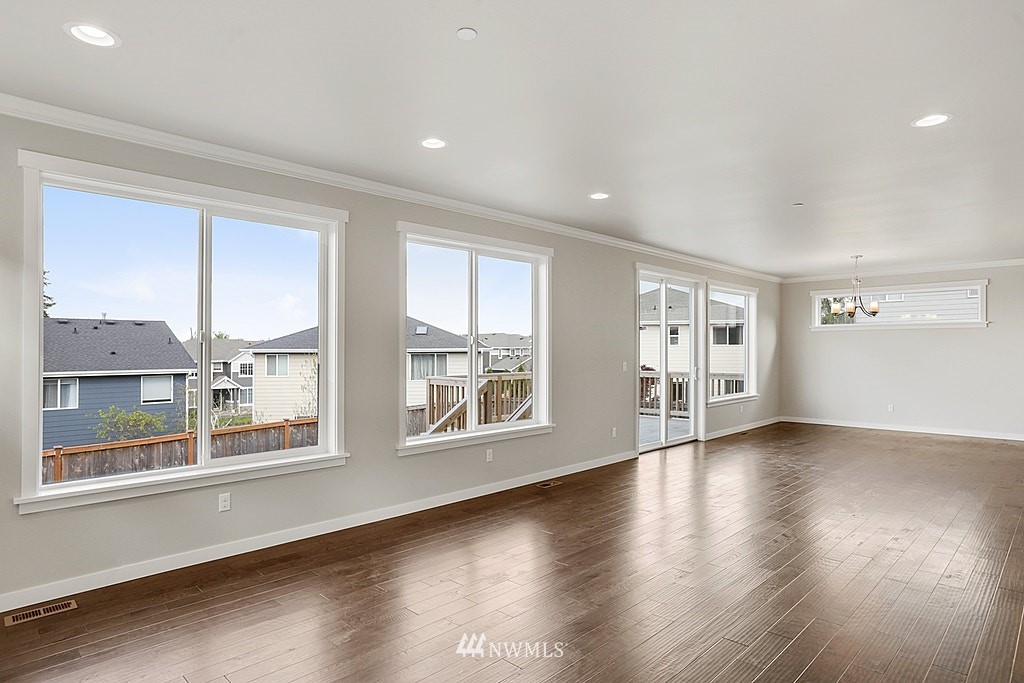 4405 217th Place Southeast Bothell, WA 98021 - Photo 8 of 19