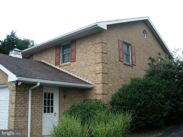 11537 Country Club Road Waynesboro, PA 17268 - Photo 14 of 17 Exterior (General)