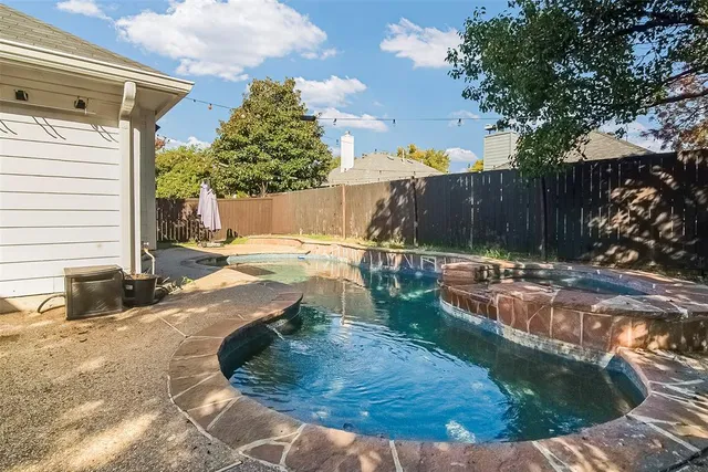 $424,900 | 5500 Crystal Court, McKinney, TX 75072