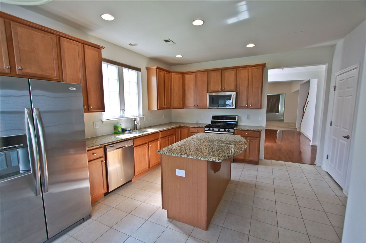 311 Aberdeen Way Rio Grande, NJ 08242 - Photo 4 of 22 Gallery Image 4
