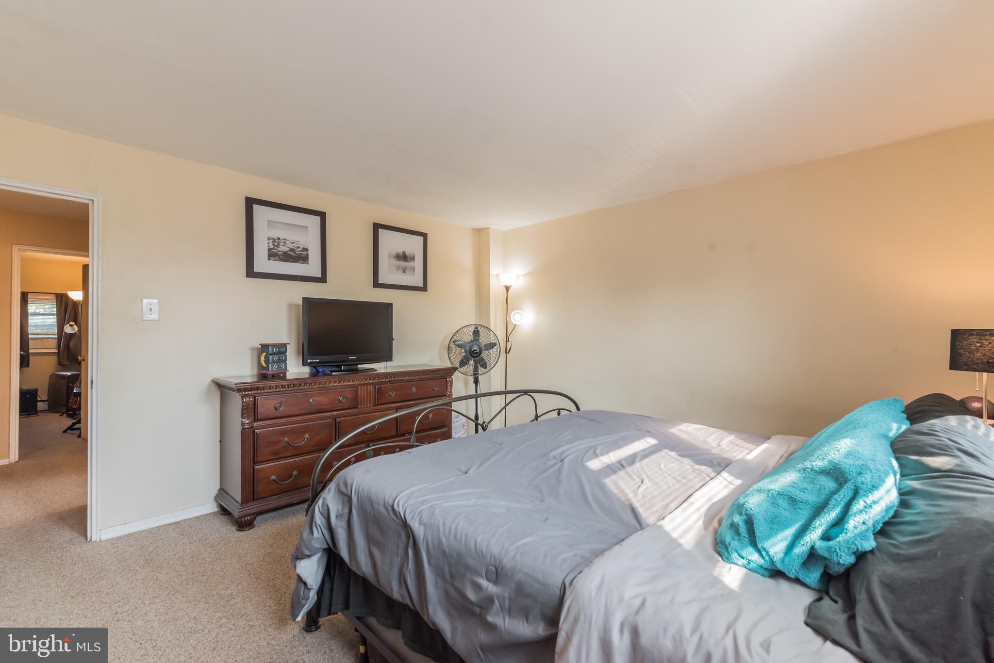 4126 Fairdale Road Philadelphia, PA 19154 - Photo 15 of 28 Gallery Image 15